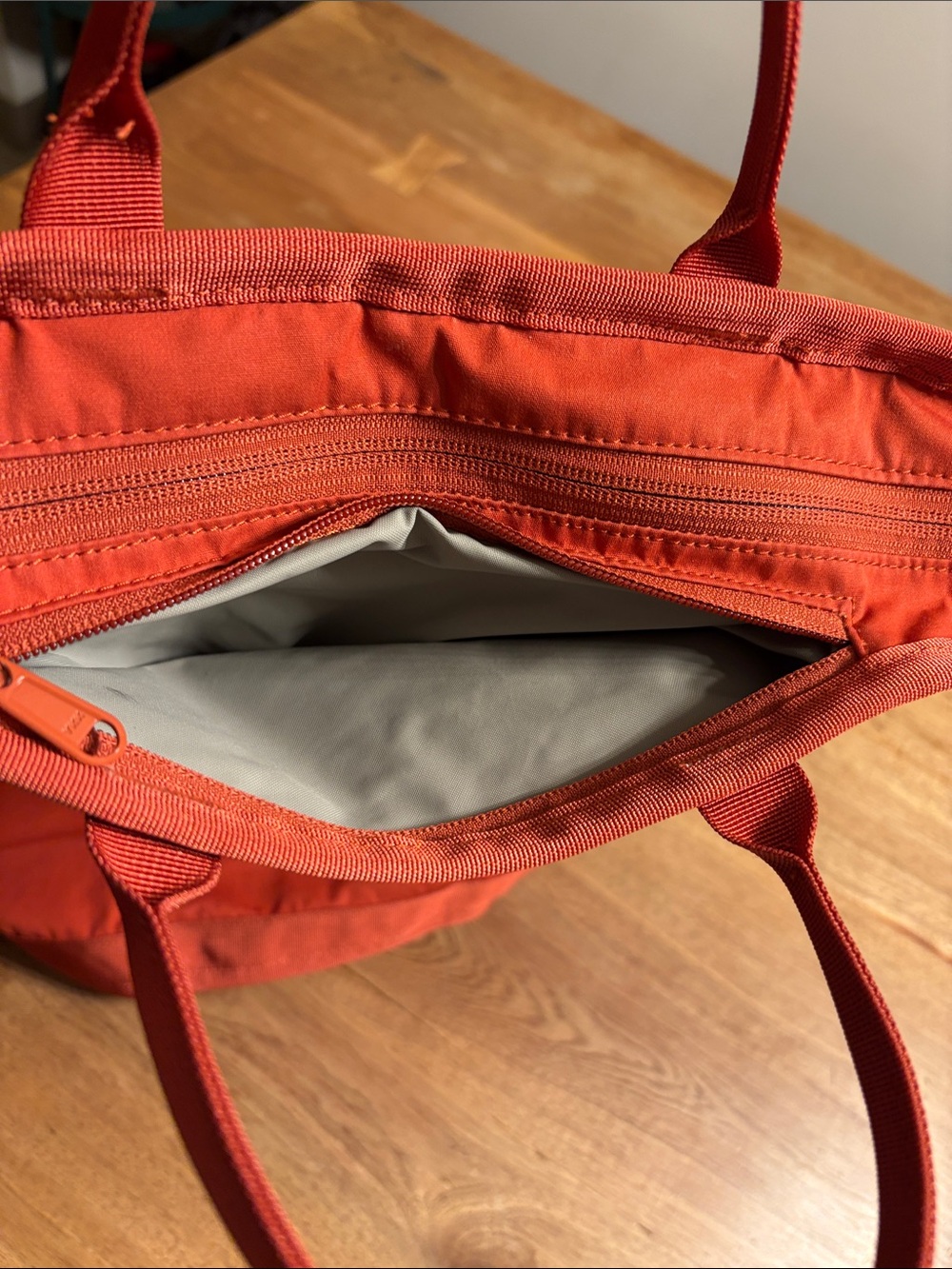 Fjallraven Vardag Totepack - Picture 4 of 8